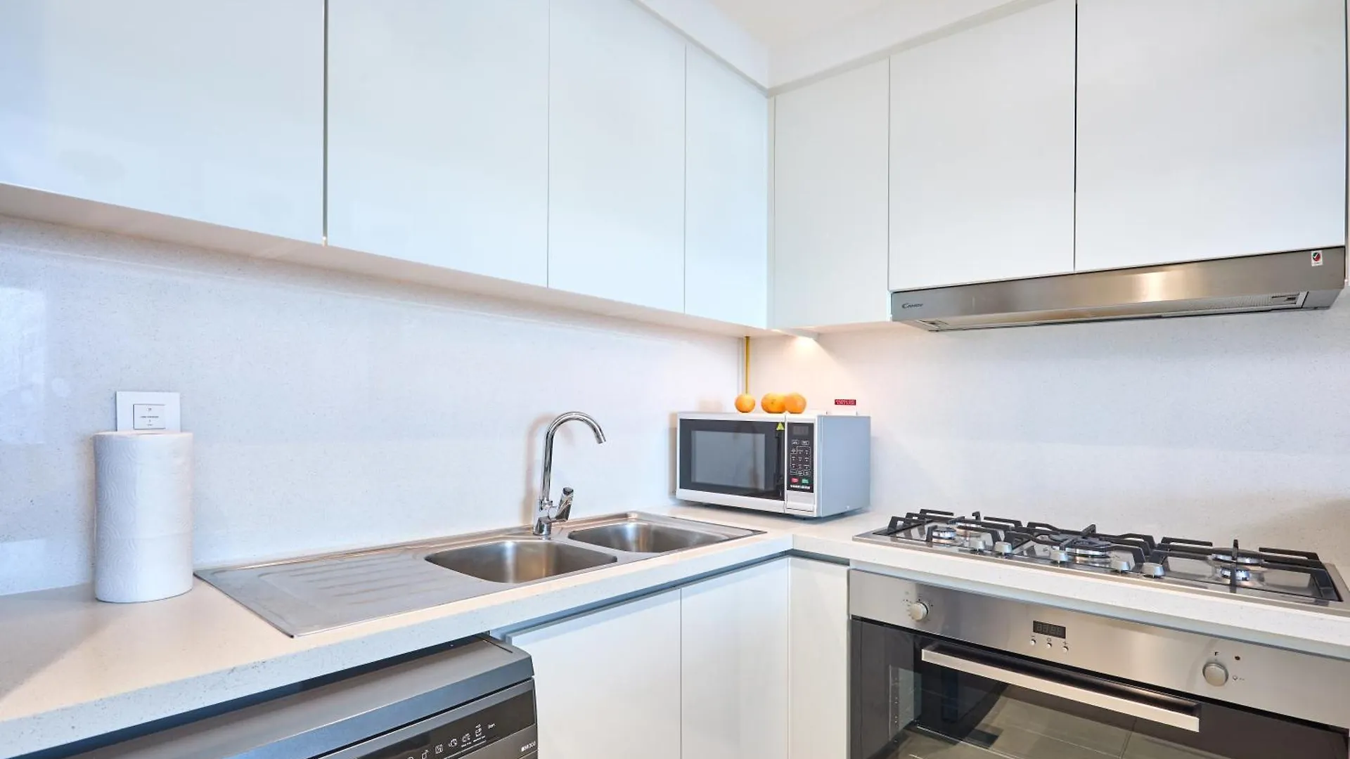 Luxury 4 Bedroom High-Floor Apartment, Spectacular Burj Khalifa & Fountain Views, Steps Away From Dubai Mall - Downtown Dubai By Stayfinity 0*,