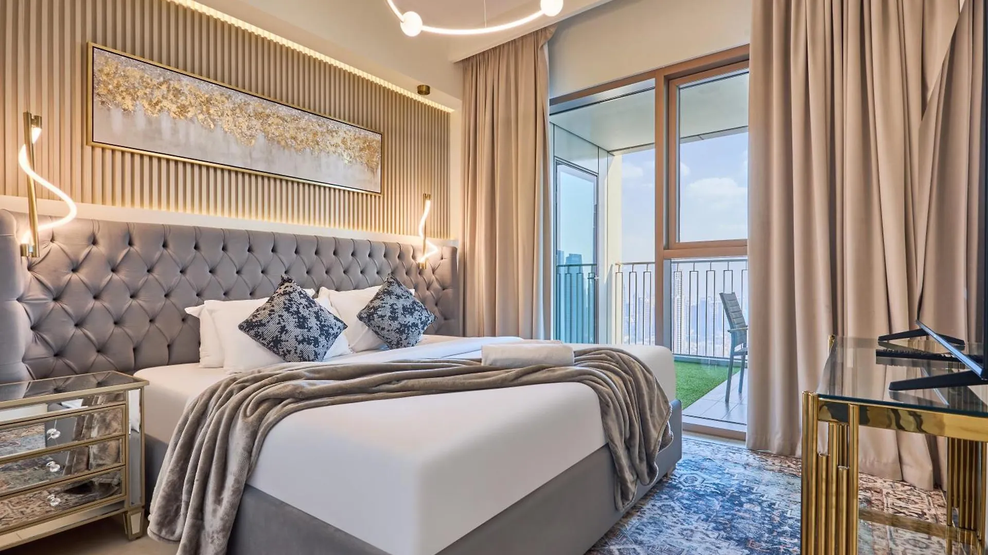 Luxury 4 Bedroom High-Floor Apartment, Spectacular Burj Khalifa & Fountain Views, Steps Away From Dubai Mall - Downtown Dubai By Stayfinity